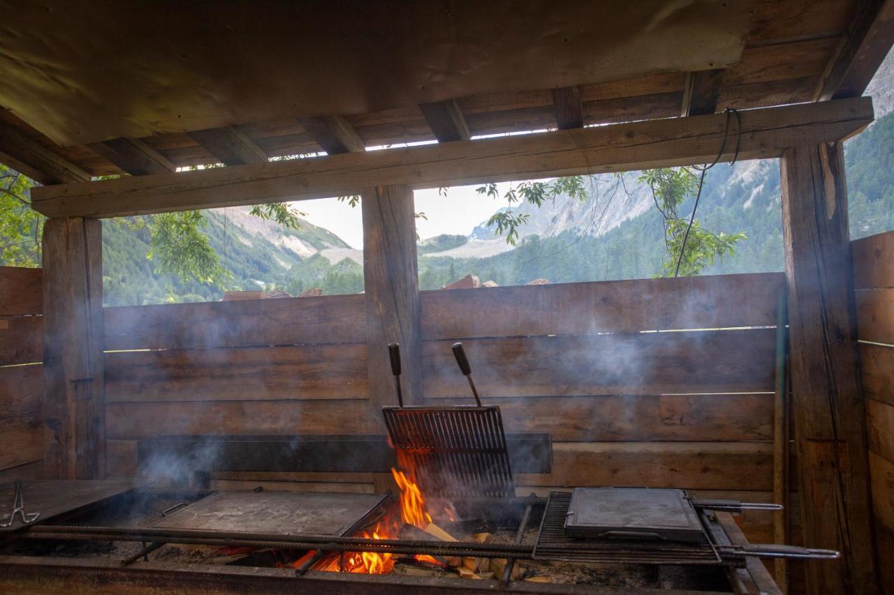 Hobo Camping Courmayeur Zewnętrze zdjęcie